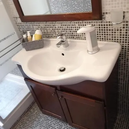 Romamor Suite בית הארחה